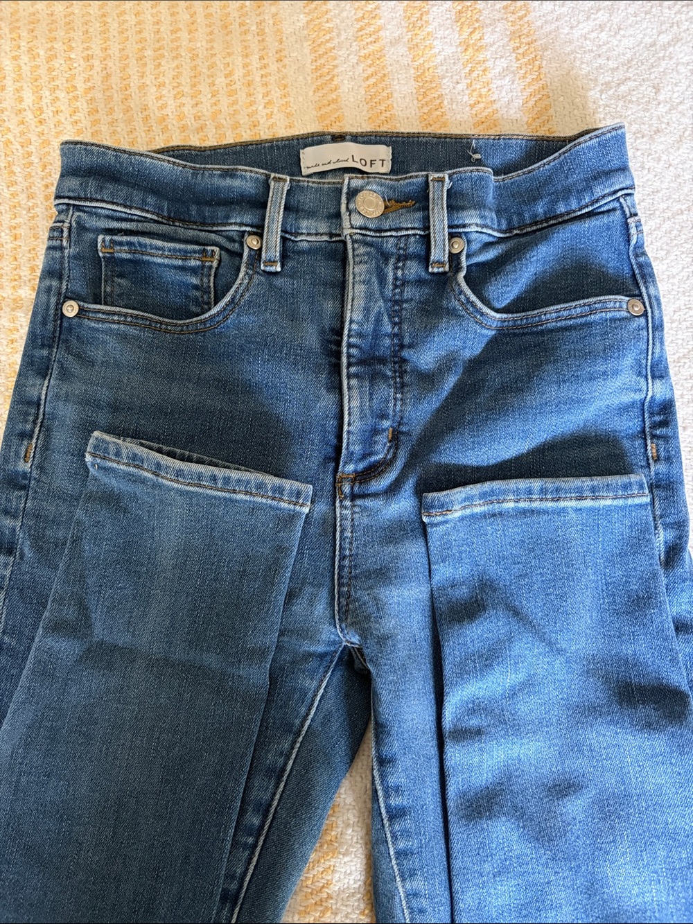 LOFT Skinny Jeans in Medium Blue Wash
